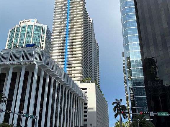 2nd image of 1200 Brickell Bay Dr APT 2908
