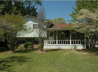 1271 Murray Ln, Mount Olive, AL 35117