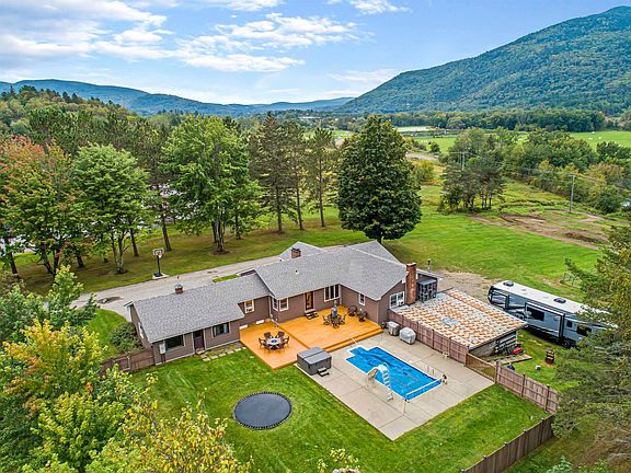 2nd image of 257 Main Street