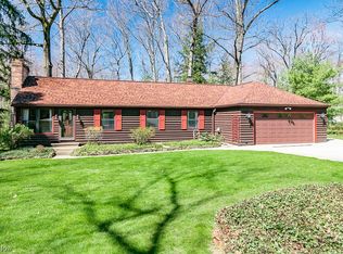 37225 Beech Hills Dr, Willoughby, OH