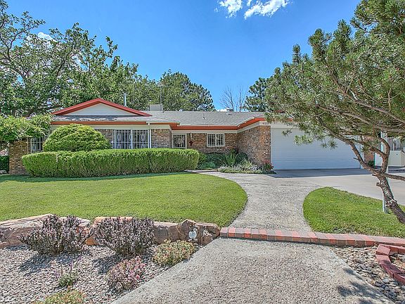 Curb appeal galore!