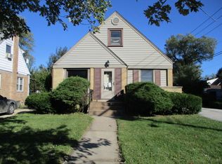 12 167th Pl, Calumet City, IL 60409