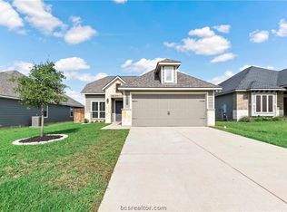 2017 Dumfries Dr, Bryan, TX 77807