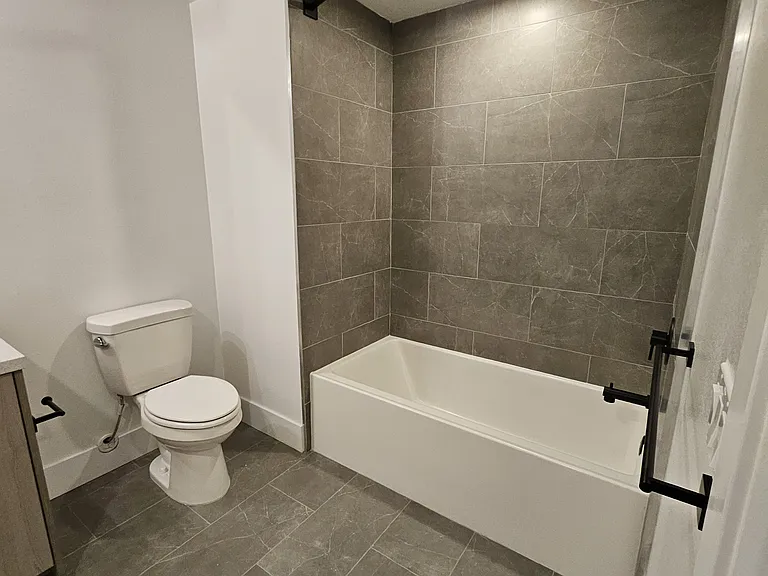 7627 Santa Monica Blvd #327 — Photo 4
