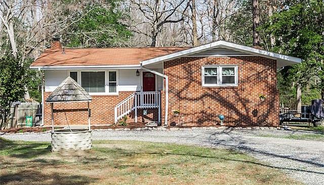 1st image of 108 Woodview Dr