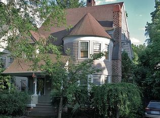 31 E Manning St, Providence, RI 02906