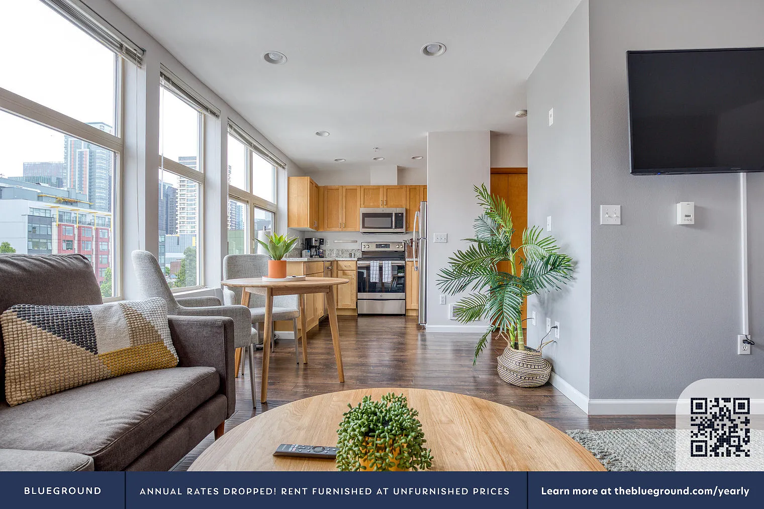 Studio, 1.0 bath, 420 sqft, $1,640 — Photo 2