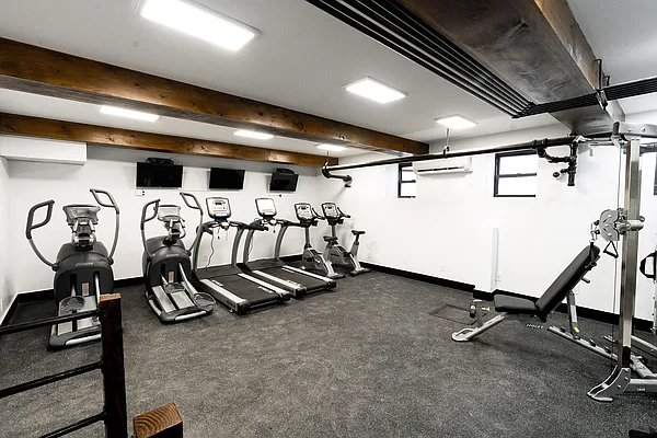 Rented by Shamco Management Corp | media 21