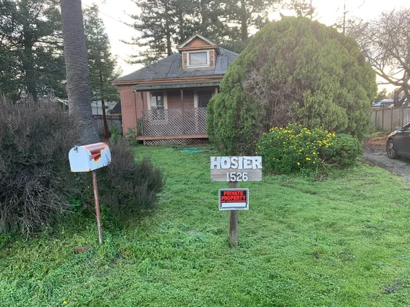 1526 7th Ave, Santa Cruz, CA 95062