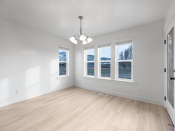 4th image of 365 N Slant Rd #29