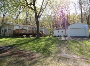 7571 78th St, Wapello, IA 52653