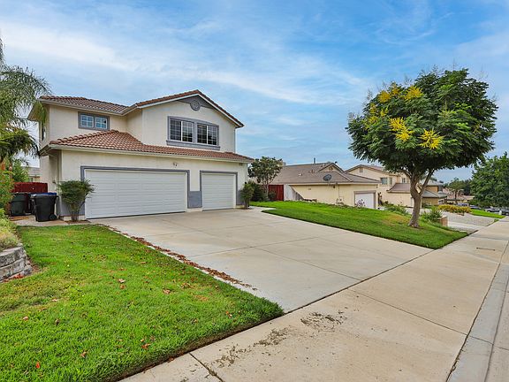 3rd image of 6585 Olive Ave
