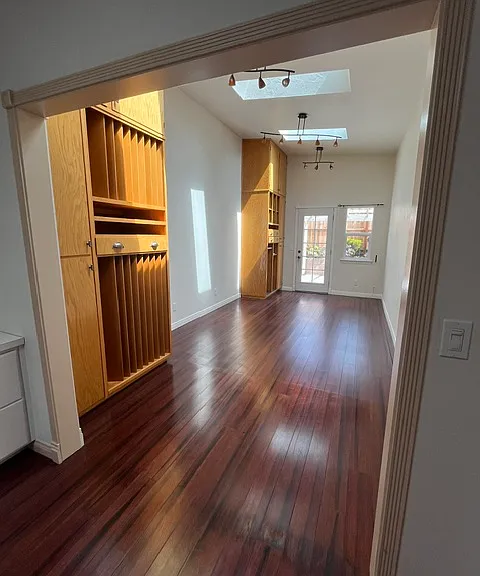 291 Janet Ave — Photo 10