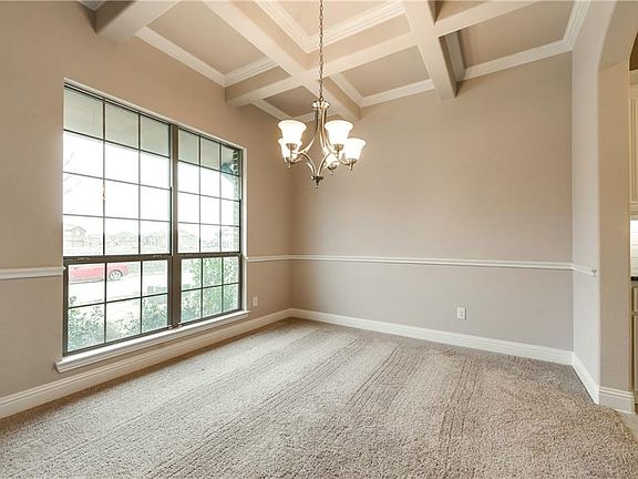 5th image of 1020 Blue Heron Ct