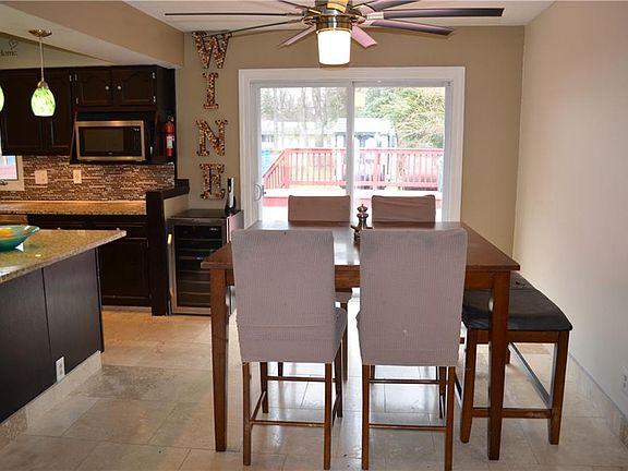 5th image of 20221 Glen Russ Ln