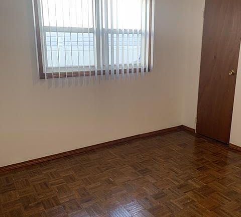 2nd image of 9 Elwood Ave Floor 1