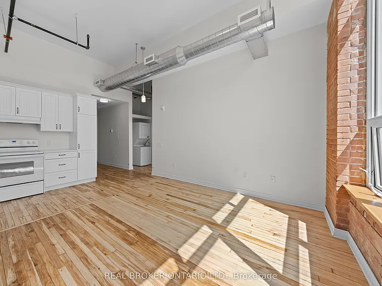 150 Mill St #212 — Photo 11