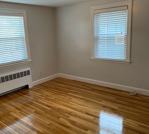 5th image of 1517 Centre St Floor 2