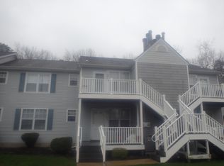 264 London Ct, Egg Harbor Township, NJ 08234