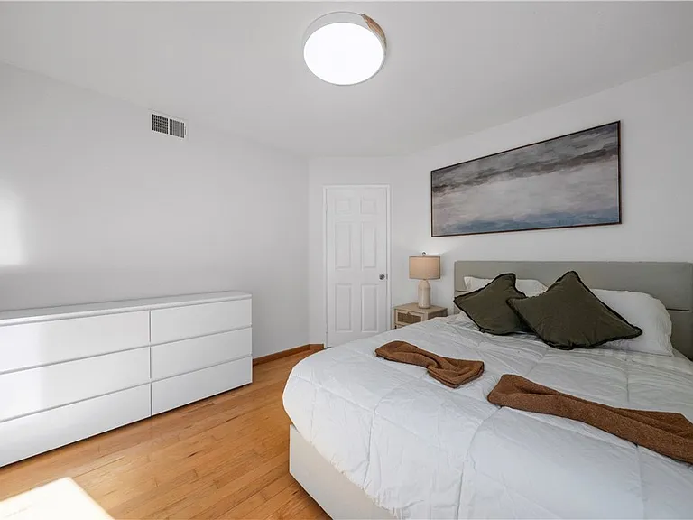 13850 Bruyere Ct — Photo 23