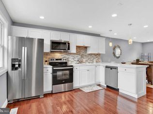 1232 Barnaby Ter SE, Washington, DC 20032