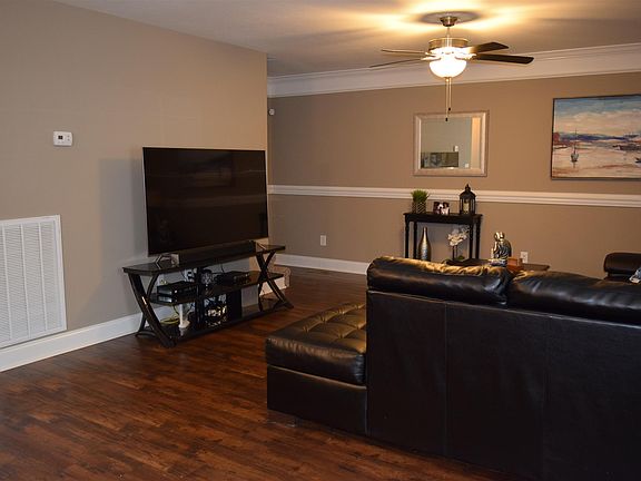 5th image of 1103 Medallion Cir