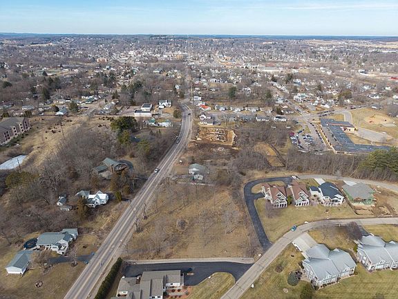 3rd image of 1035 Walnut Street