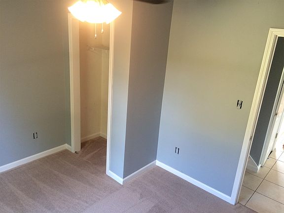2nd image of 70 Strawberry Hill Ln
