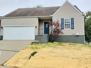 3141 Colorado Dr, Decatur, IL 62526