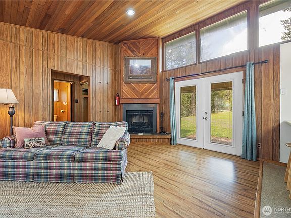 5th image of 123 Butter Creek Lane