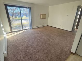 909 12th Ave NE APT 8, Jamestown, ND 58401