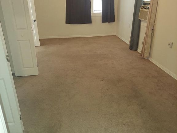 5th image of 5202 Avenue O #Down