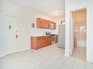 518 E 51st St APT 1R, Brooklyn, NY 11203
