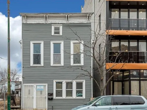 615 W 18th St, Chicago, IL