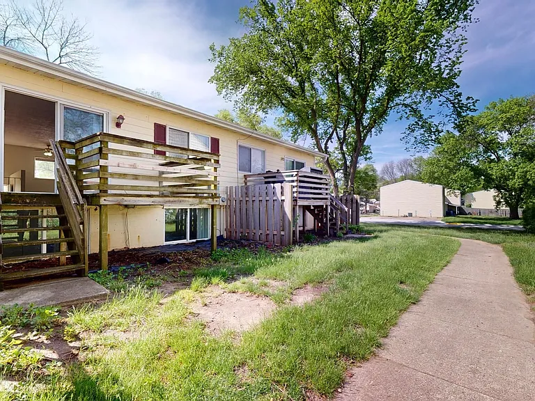 607 Meadow Pl — Photo 23