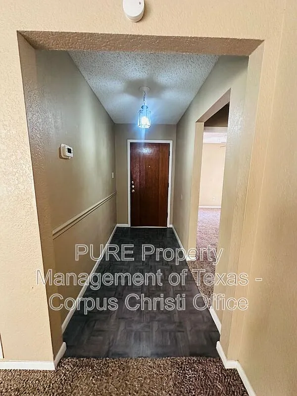 3 bed, 2.0 bath, 1255 sqft, $1,850 — Photo 4