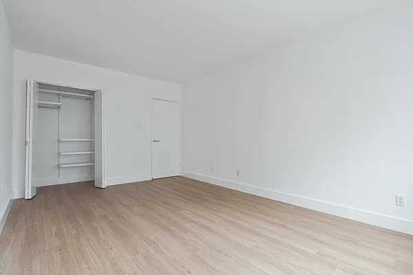 Rented by Greystar | media 2