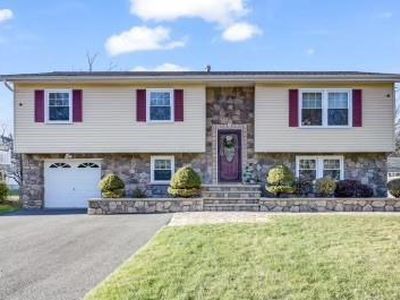 30 Bradner Avenue, Middletown, NY, 10940