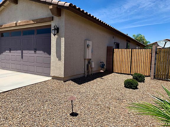 3rd image of 2468 E Anika Dr