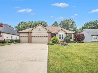 13090 Indigo Ct, Holland, MI 49424