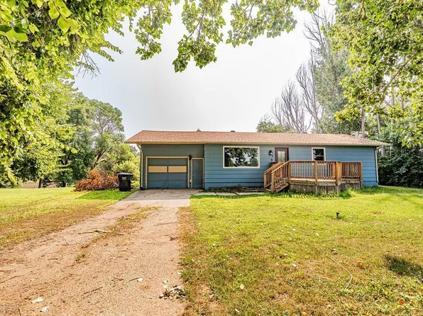 2 Poplar Ln, Lisbon, ND 58054