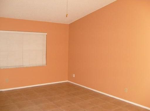 5th image of 170 E Lake Brantley Dr