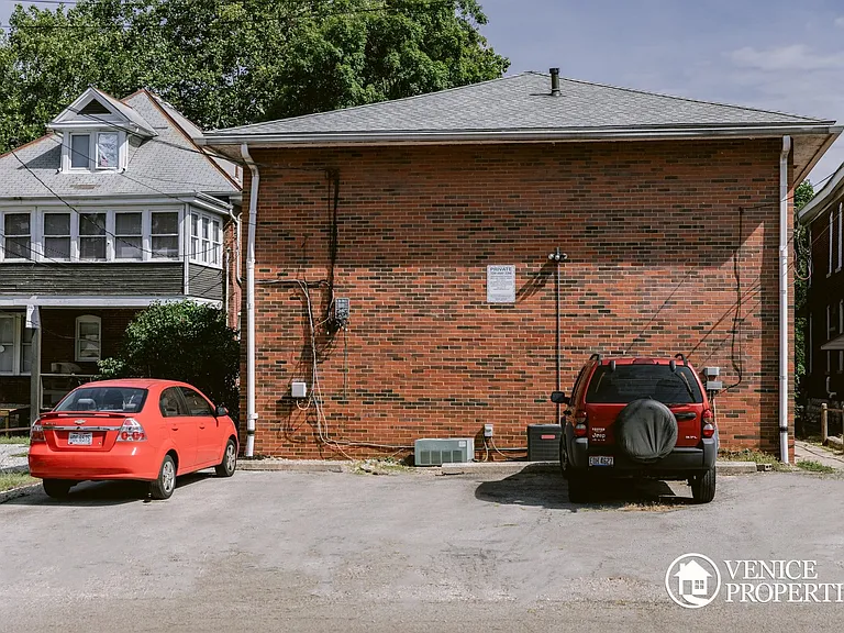 171 E 12th Ave #2 — Photo 12