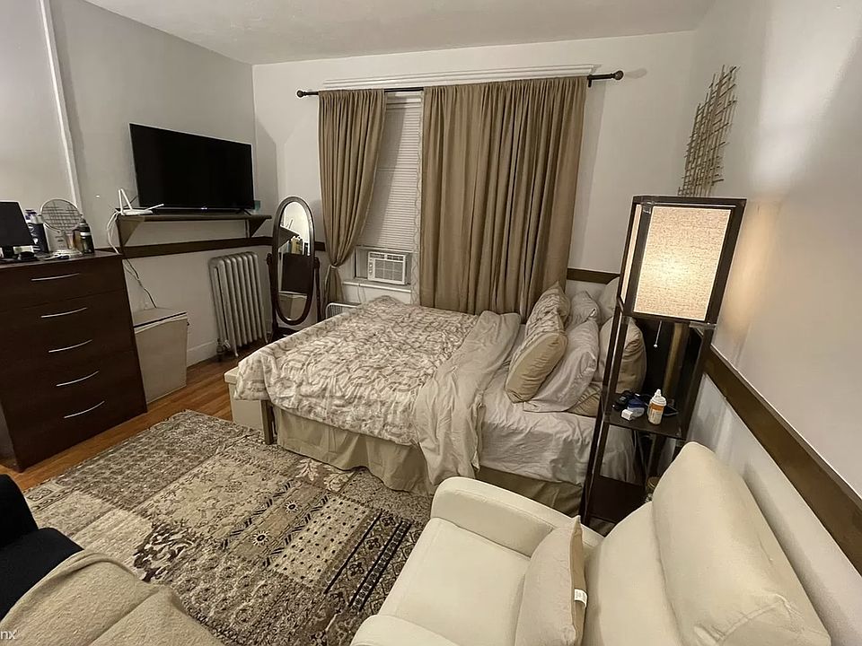 11 Peterborough St. #18 Boston - Fenway Unit Photo 2