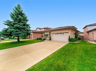 172 Merrilee Cres, Hamilton, ON L9A5G3