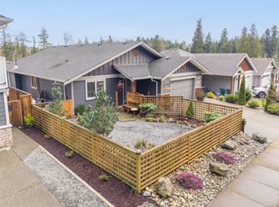 1320 Fielding Rd, Nanaimo, BC V9X1K8