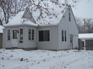 458 N Forest Ave, Bradley, IL 60915