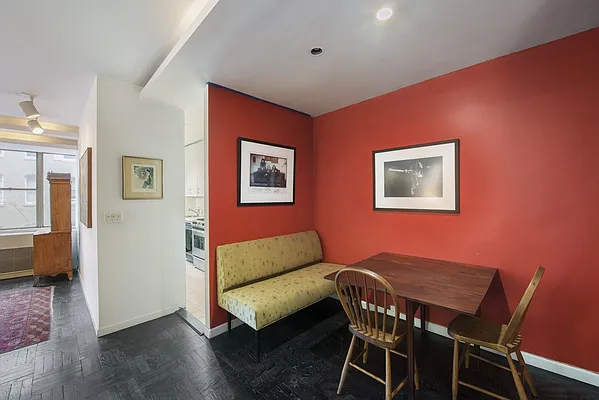 Sold by Nest Seekers International | media 13