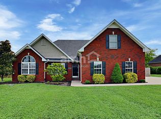 914 Nimbus Ln, Murfreesboro, TN 37127