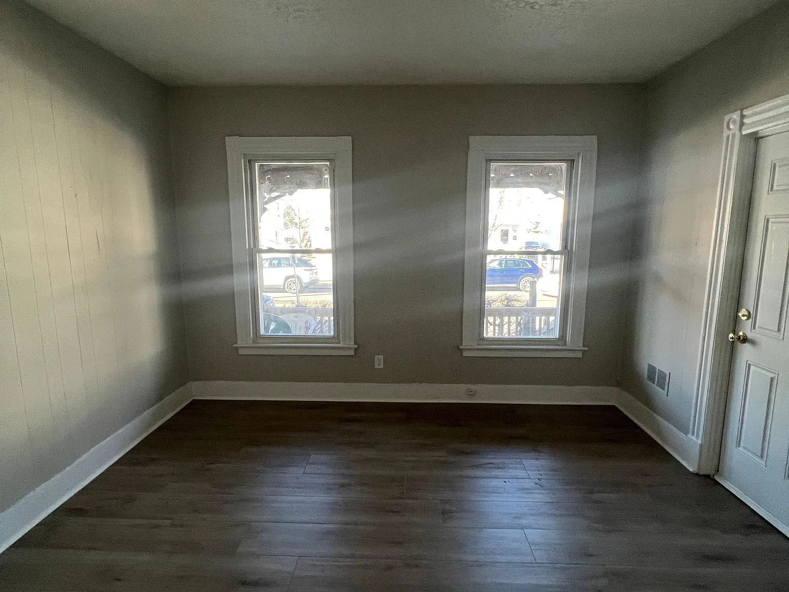 834 Congress Ave — Photo 3